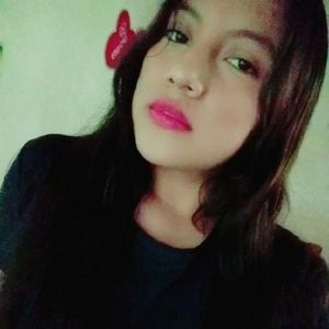 Meet your Posher, Holly